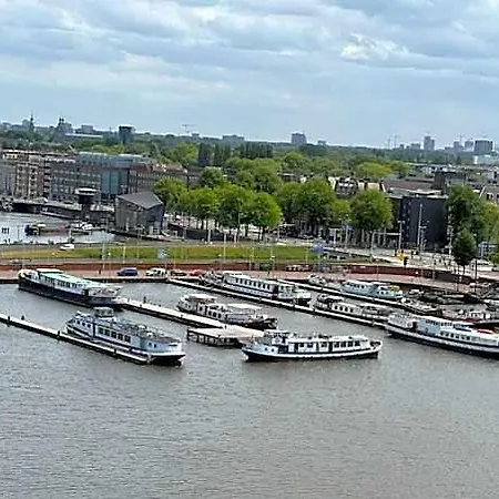 Hotelboot Zwaan Hotel Amesterdão