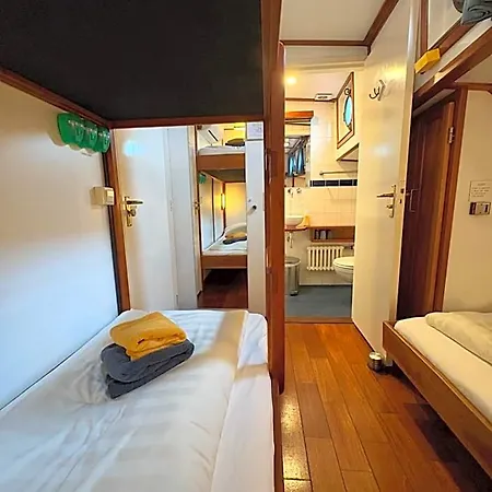 Hotelboot Zwaan Hotel Amesterdão